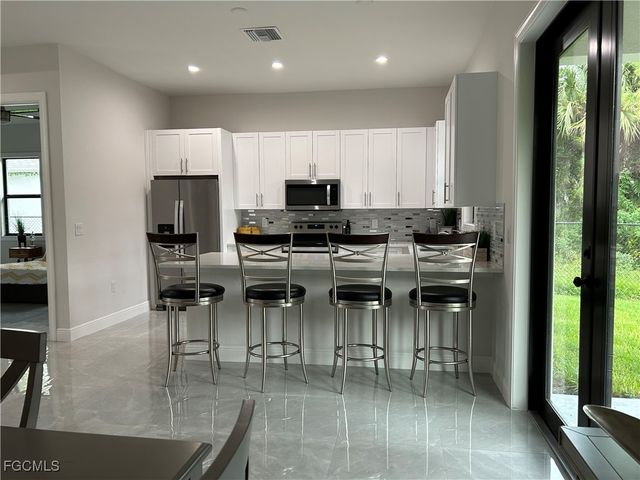 4782 8th AVE SE, Naples, FL 34117