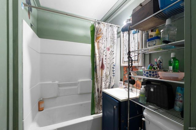 110 Parker Avenue, Kendallville, IN 46755