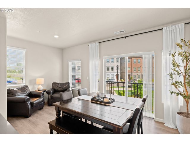 11469 Sw MONT BLANC St, Wilsonville, OR 97070