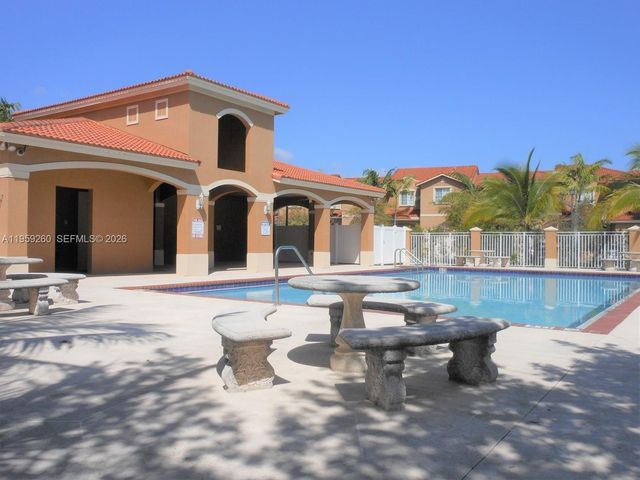 21459 SW 86th Pl, Cutler Bay, FL 33189