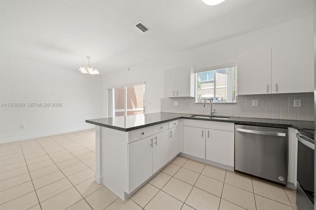 21459 SW 86th Pl, Cutler Bay, FL 33189