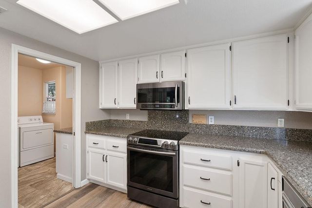 2290 Rising Hill Rd, Placerville, CA 95667