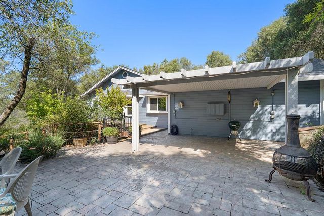 2290 Rising Hill Rd, Placerville, CA 95667
