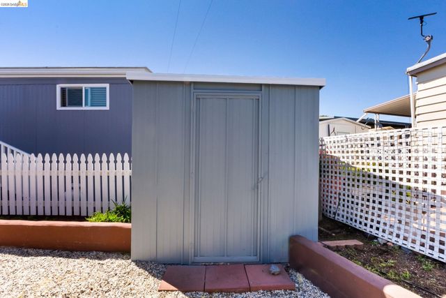 64 Oneida, Oakley, CA 94581