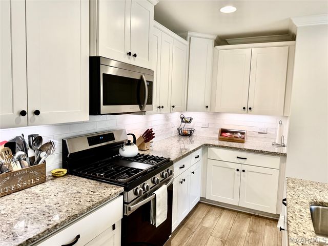 1303 Nina Drive, Prattville, AL 36066