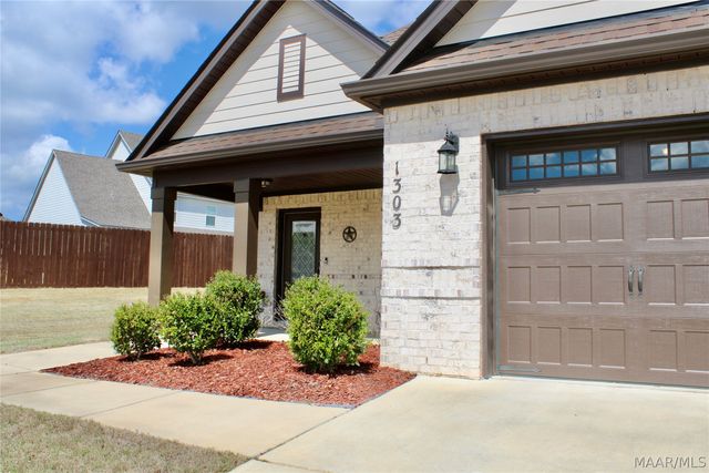 1303 Nina Drive, Prattville, AL 36066