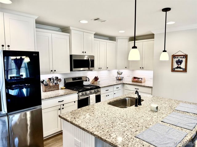 1303 Nina Drive, Prattville, AL 36066