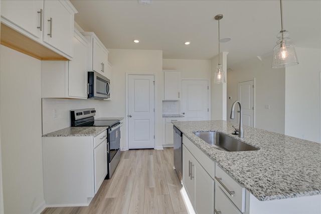 1050 Mizuno Drive, Hephzibah, GA 30815