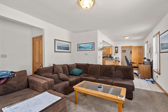 91 Squawfield Road, Westfield, MA 01085