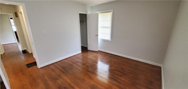 2704 Gresham SE Road, Atlanta, GA 30316