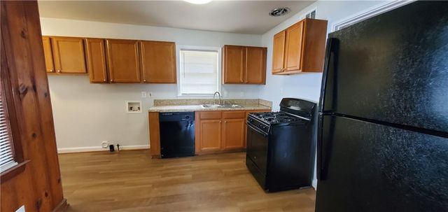 2704 Gresham SE Road, Atlanta, GA 30316