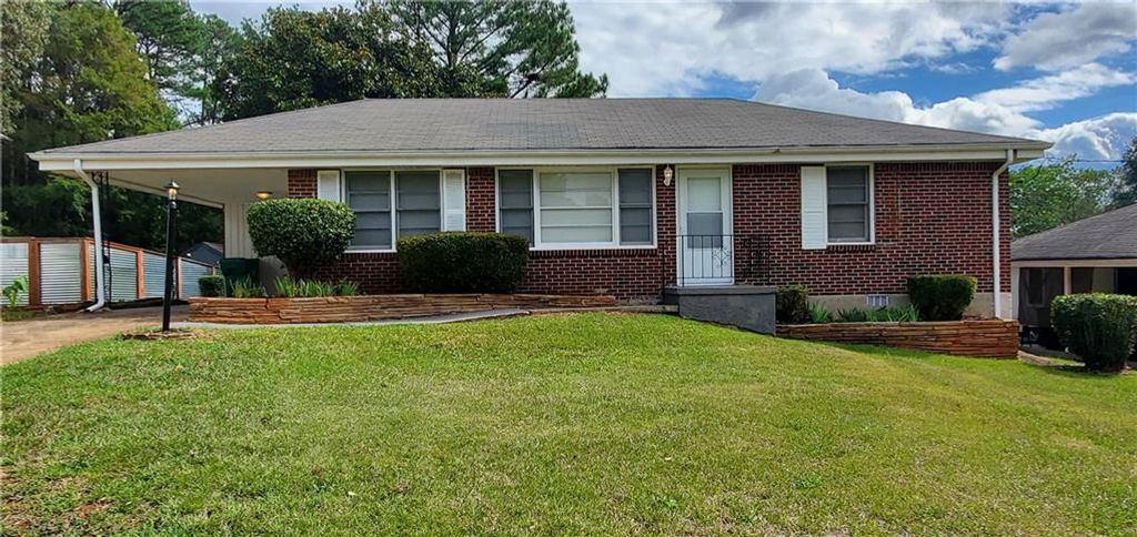 2704 Gresham SE Road, Atlanta, GA 30316