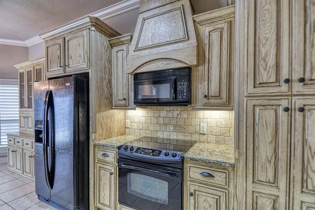 12509 Jacinth Court, Oklahoma City, OK 73170