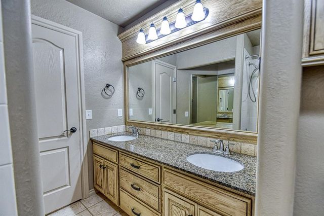 12509 Jacinth Court, Oklahoma City, OK 73170