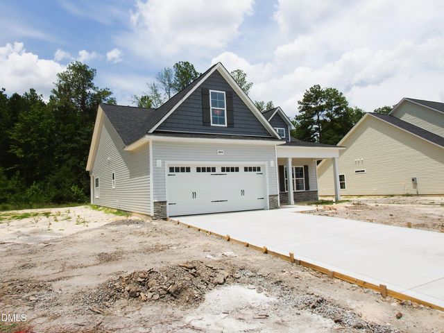 4844 Danastas Avenue, Hope Mills, NC 28348