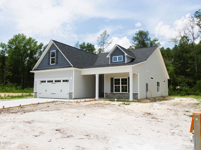 4844 Danastas Avenue, Hope Mills, NC 28348