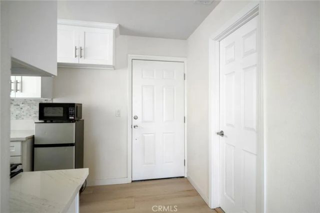 5228 Auckland 2, North Hollywood, CA 91601