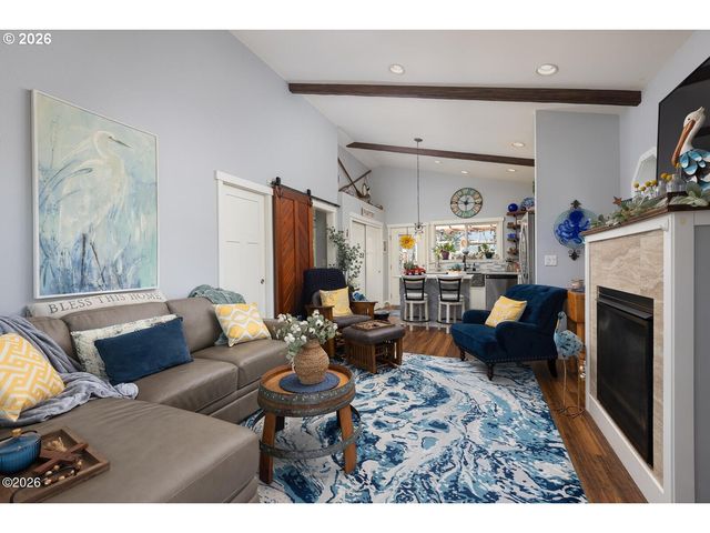 3087 Sw BEACH Ave, Lincoln City, OR 97367