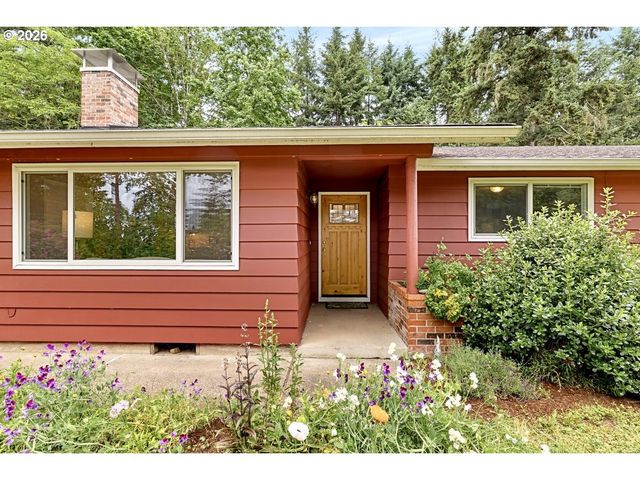 16691 S HOLCOMB Blvd, Oregon City, OR 97045
