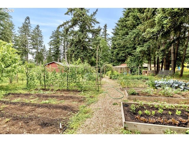 16691 S HOLCOMB Blvd, Oregon City, OR 97045