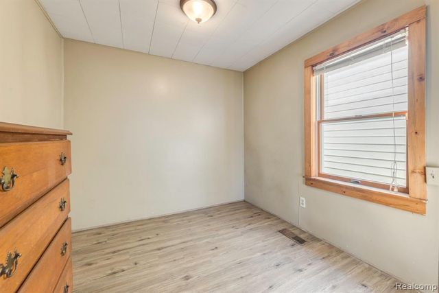 1712 7th Street, Port Huron, MI 48060