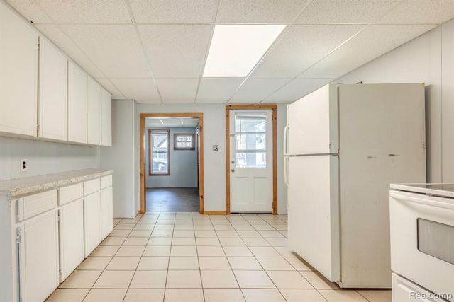 1712 7th Street, Port Huron, MI 48060