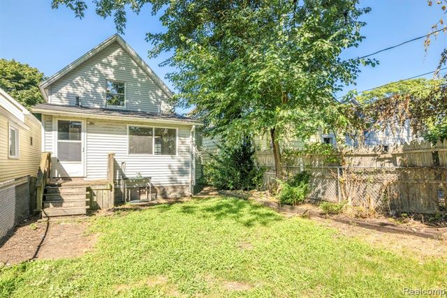 1712 7th Street, Port Huron, MI 48060