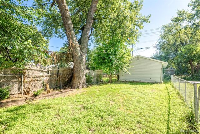 1712 7th Street, Port Huron, MI 48060