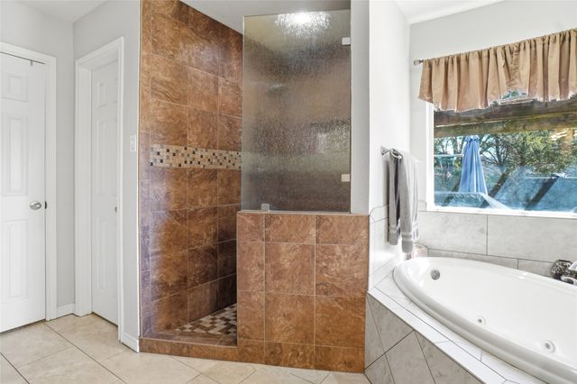 3610 Kings Court, Denton, TX 76209