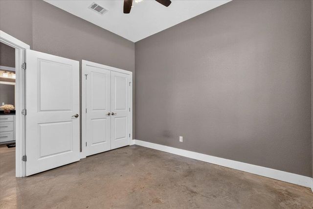145 Cardinal LOOP, Paige, TX 78659