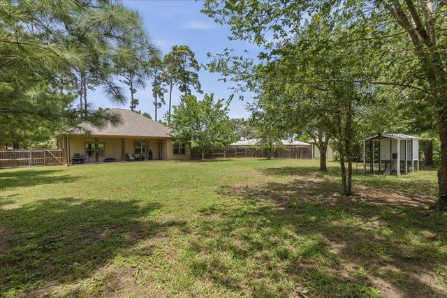 145 Cardinal LOOP, Paige, TX 78659