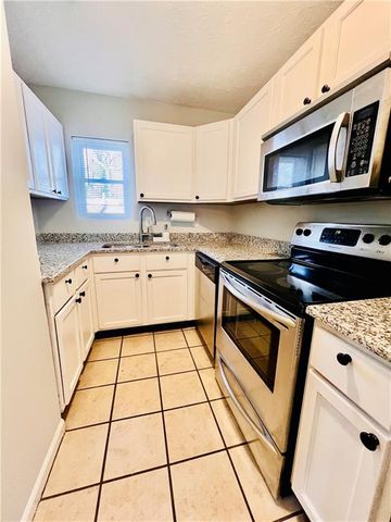 203 Goshen Lane 203, Woodstock, GA 30188