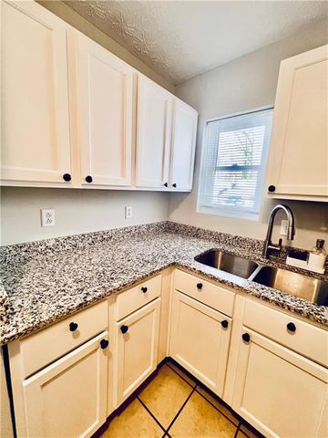 203 Goshen Lane 203, Woodstock, GA 30188