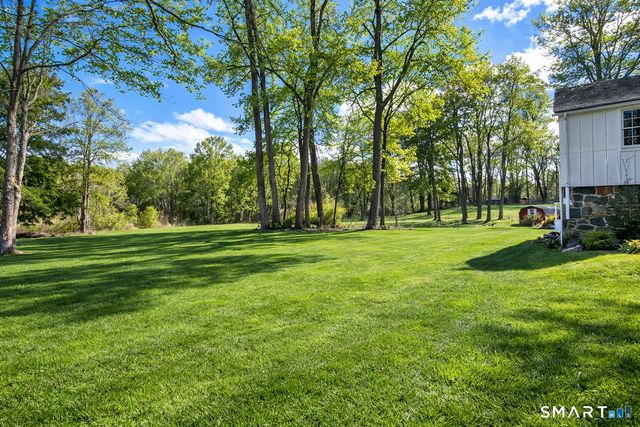 320 North Salem Road, Ridgefield, CT 06877