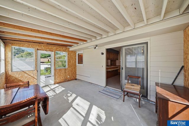 4044 S 37th Street, Lincoln, NE 68506