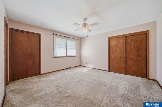 4044 S 37th Street, Lincoln, NE 68506
