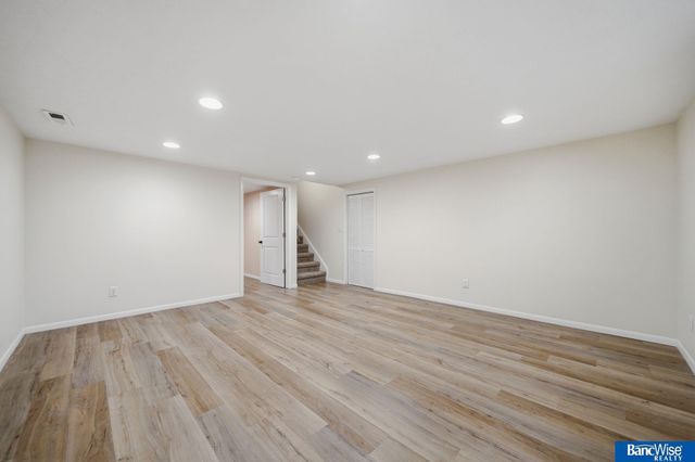 4044 S 37th Street, Lincoln, NE 68506