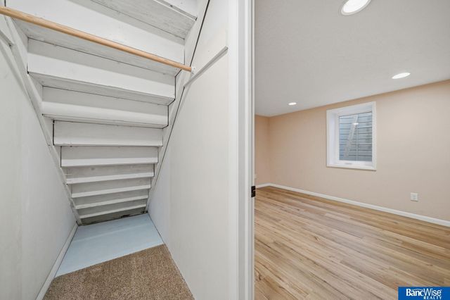 4044 S 37th Street, Lincoln, NE 68506