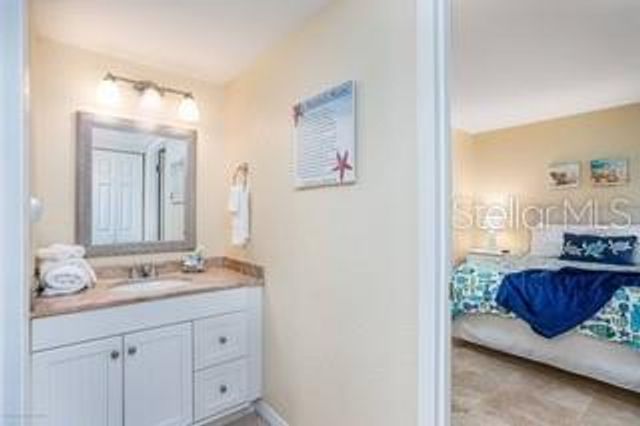 6157 MIDNIGHT PASS ROAD A51, Sarasota, FL 34242