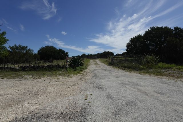 30495 State Highway 6, Hico, TX 76457