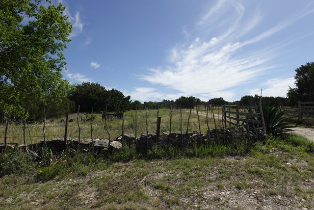 30495 State Highway 6, Hico, TX 76457