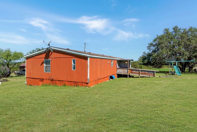 30495 State Highway 6, Hico, TX 76457