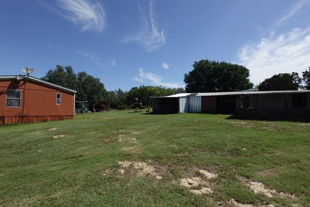 30495 State Highway 6, Hico, TX 76457
