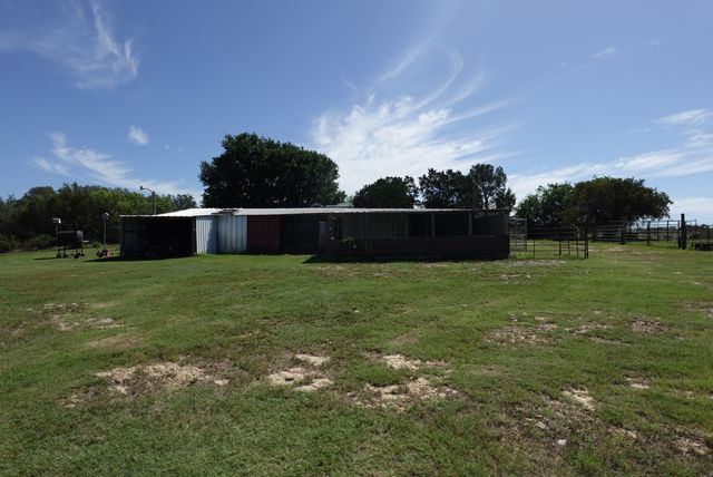 30495 State Highway 6, Hico, TX 76457