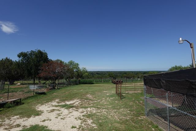 30495 State Highway 6, Hico, TX 76457