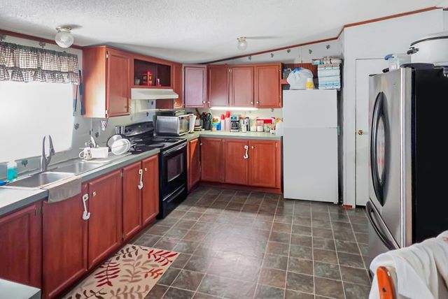 30495 State Highway 6, Hico, TX 76457