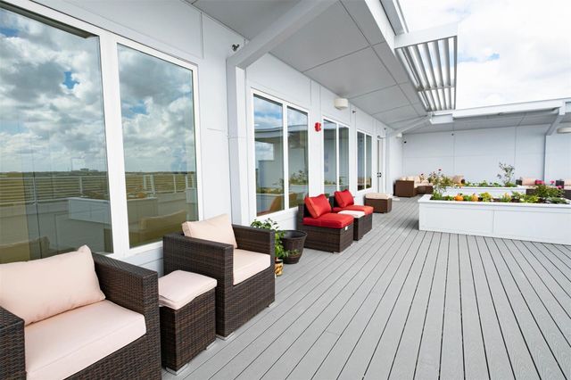 6955 Turtlewood Dr Drive 501, Houston, TX 77072