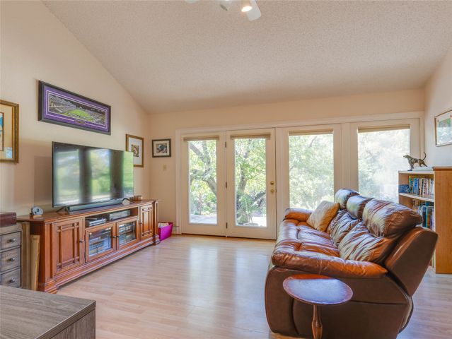 2500 Boyd Avenue, Fort Worth, TX 76109