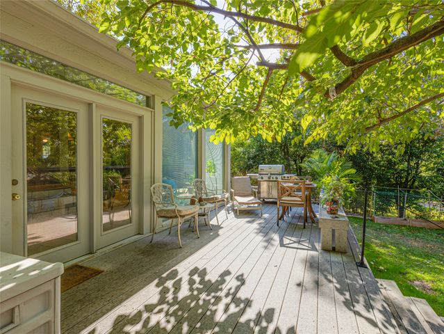 2500 Boyd Avenue, Fort Worth, TX 76109