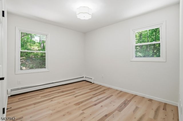 3 Conklin Ave, Hopatcong Boro, NJ 07874